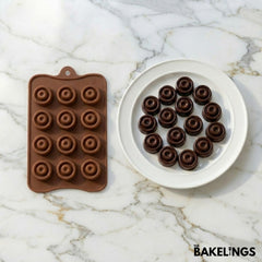 15-Cavity Round Swirl Shape Silicone Chocolate Mold