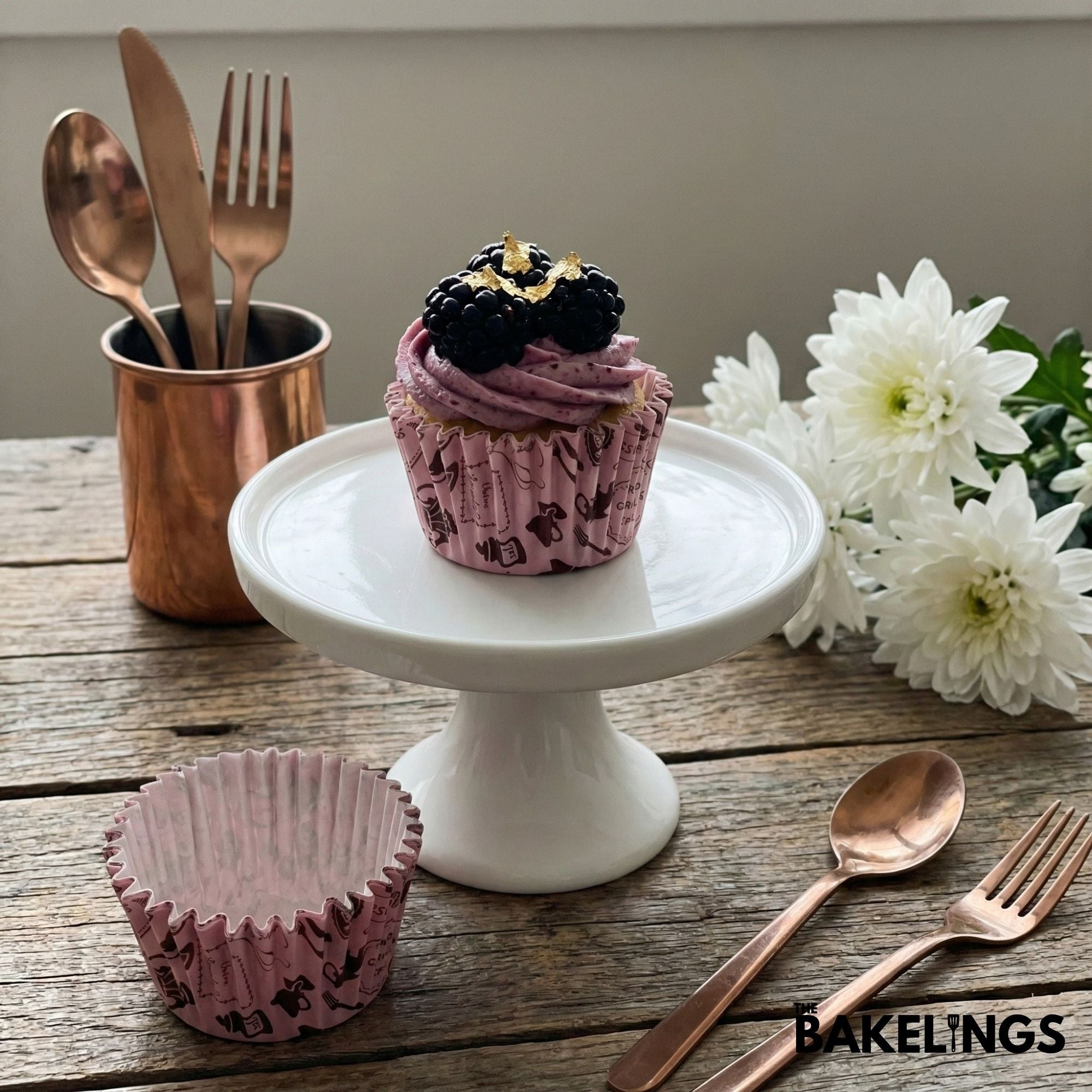 Cupcake Liners Parisian Bistro Pink 32 Pcs