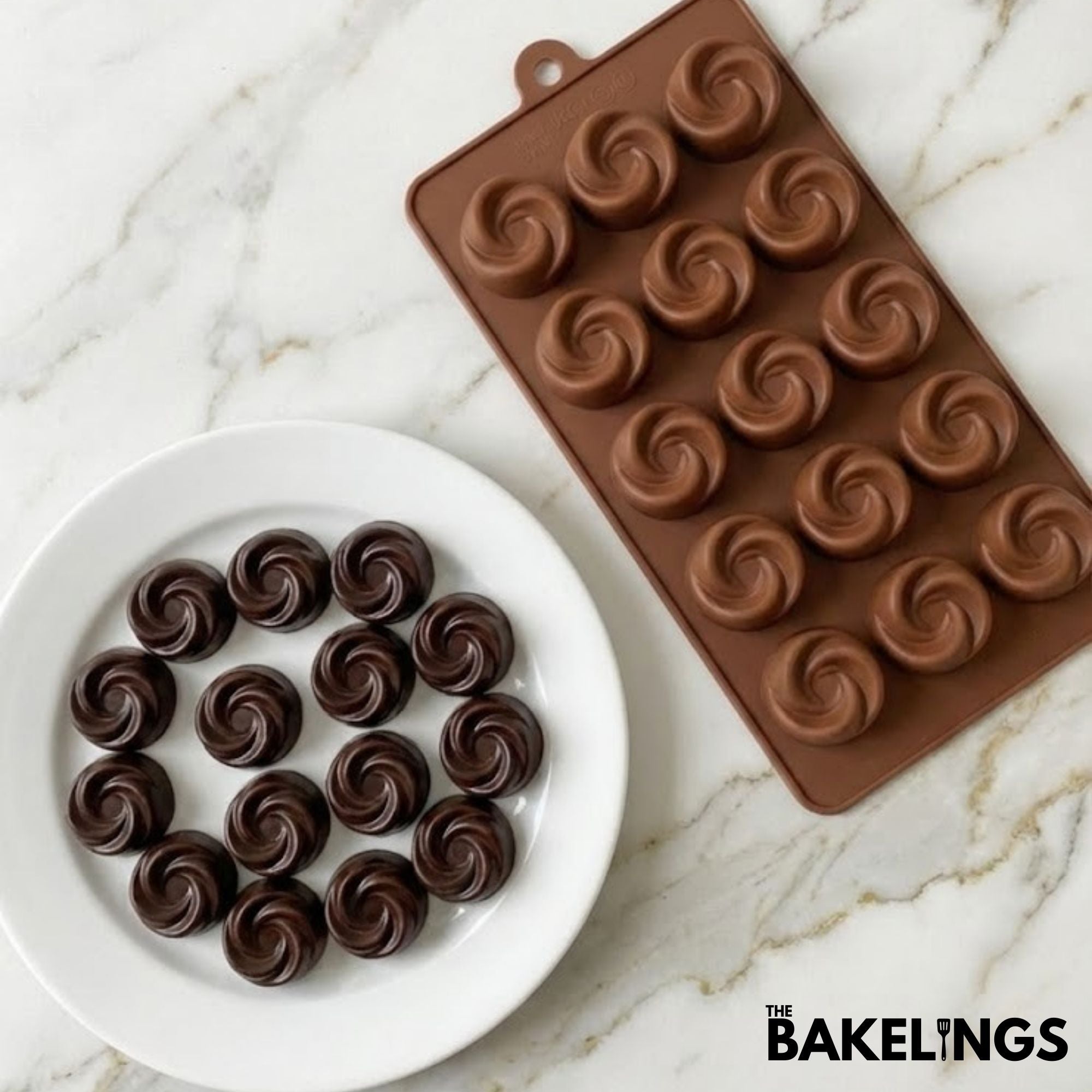 15-Cavity Mini Rose Shape Silicone Chocolate Mold