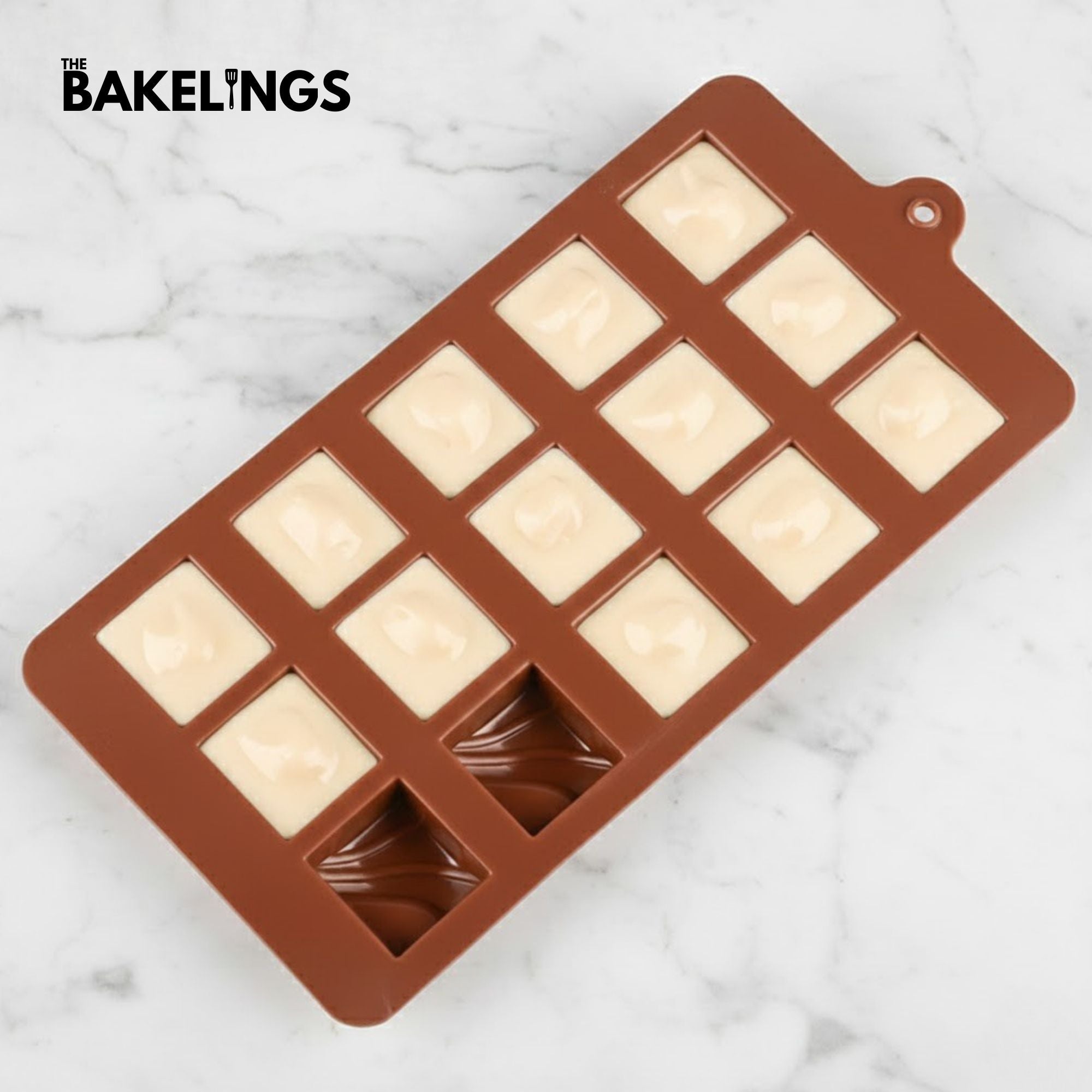 15-Cavity Wavy Square Shape Silicone Chocolate Mold