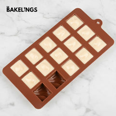 15-Cavity Wavy Square Shape Silicone Chocolate Mold