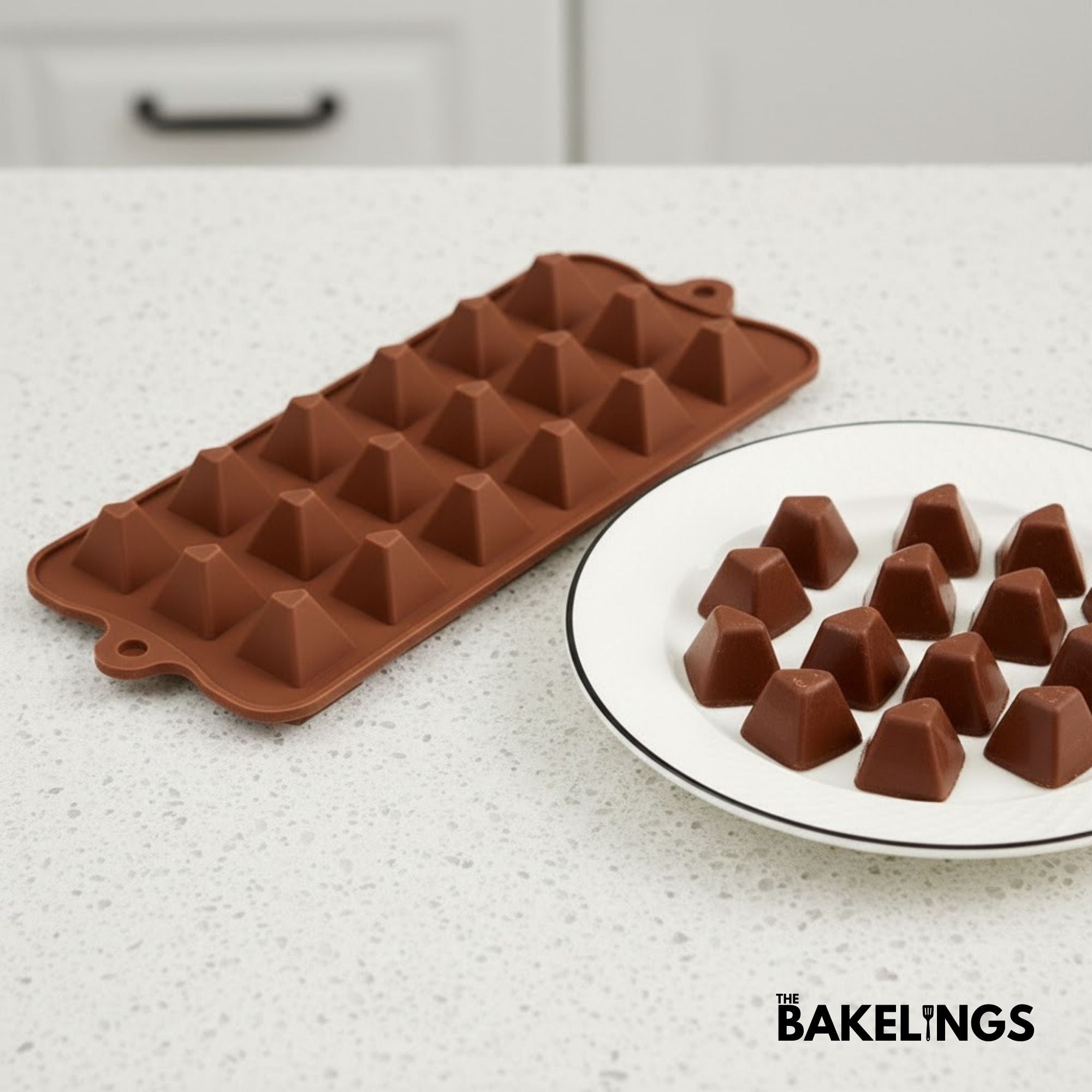 15-teilige 3D-Dreiecks-Silikonform für Schokolade